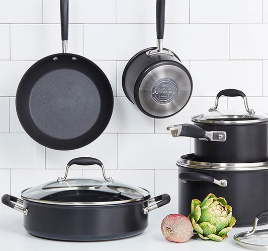 The 5 Most Essential Cookware Pieces For Your Kitchen