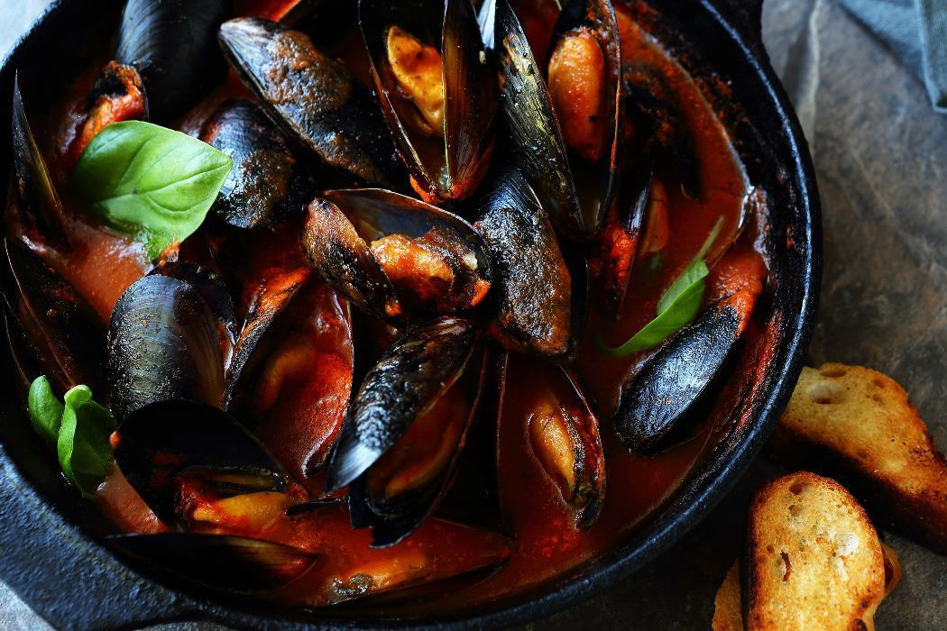 Mussels with Crusty Sourdough Bread